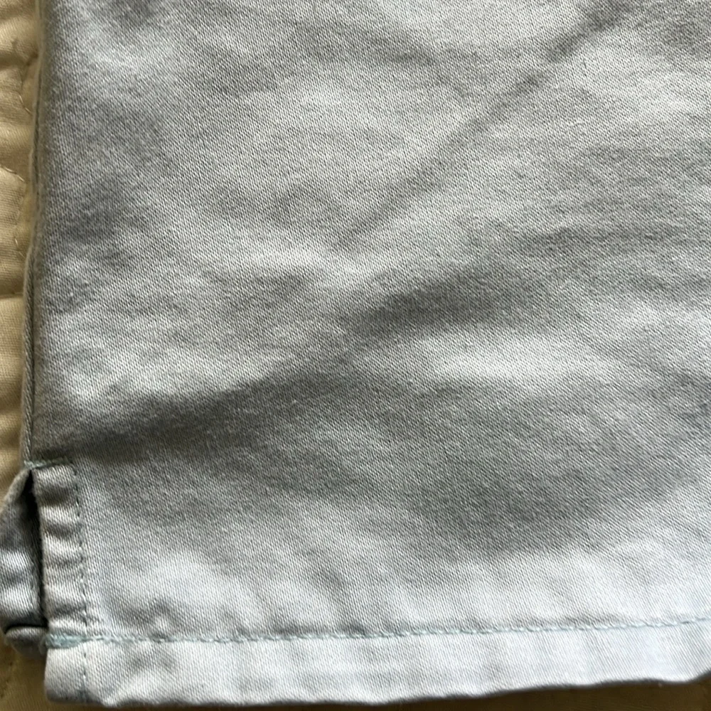 Abercrombie & Fitch shorts - Picture 11 of 11